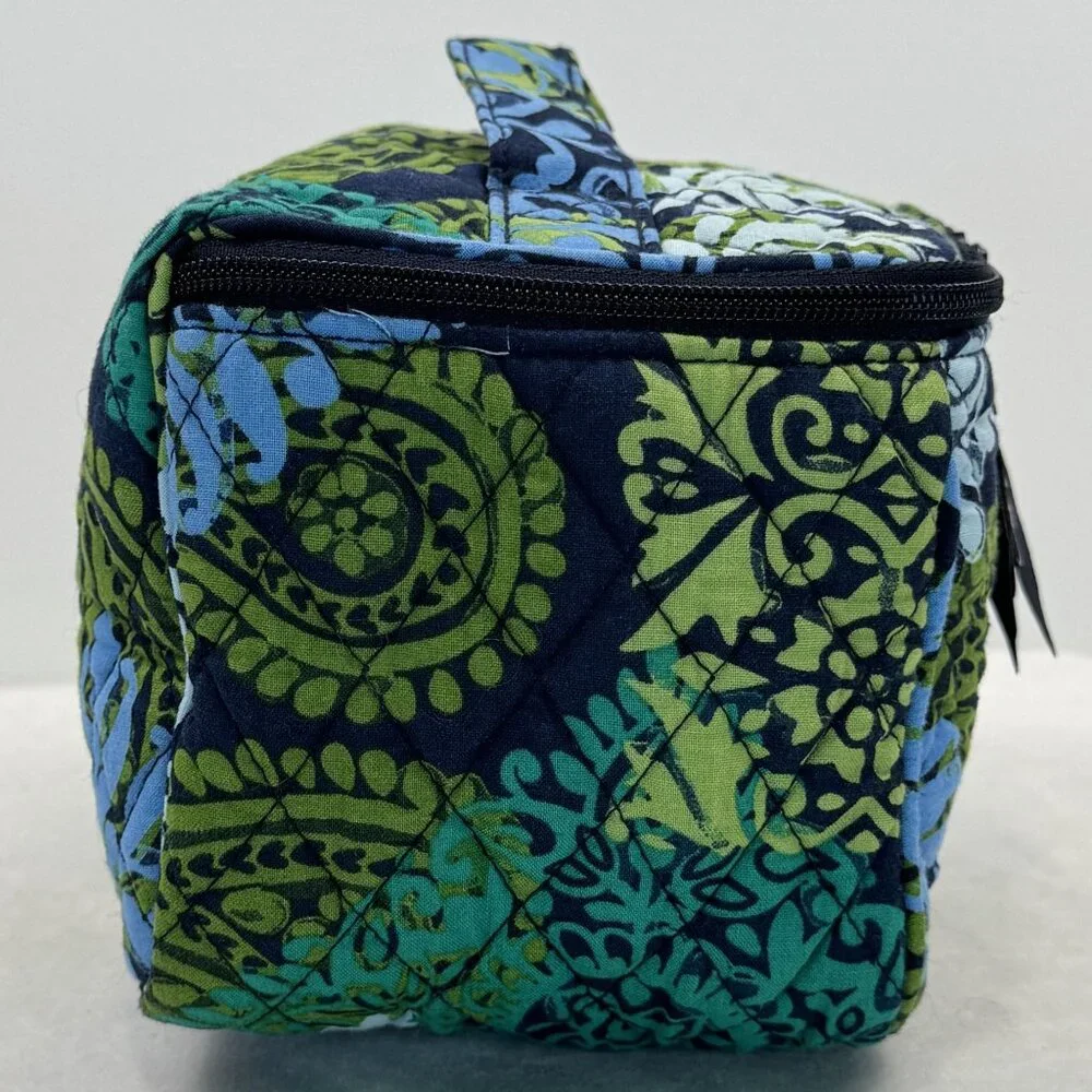 Vera Bradley Quilted Cosmetic Bag Blue Green Caribbean Sea Travel Organizer - Picture 6 of 16